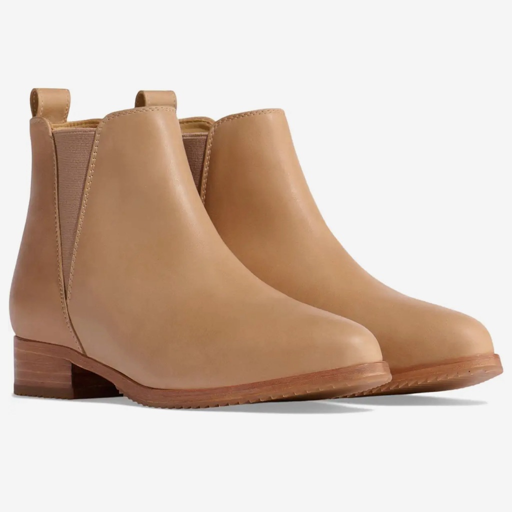 Nisolo Everyday Chelsea Boots In Almond - Women’s Size 6.5 - New In Box